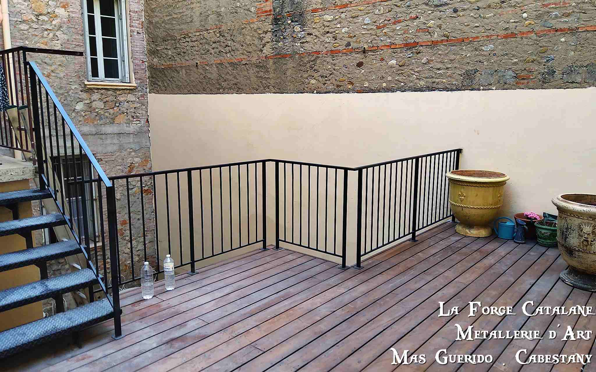 rampant et garde corps barreaudage droit en fer rond   forge catalane.jpg